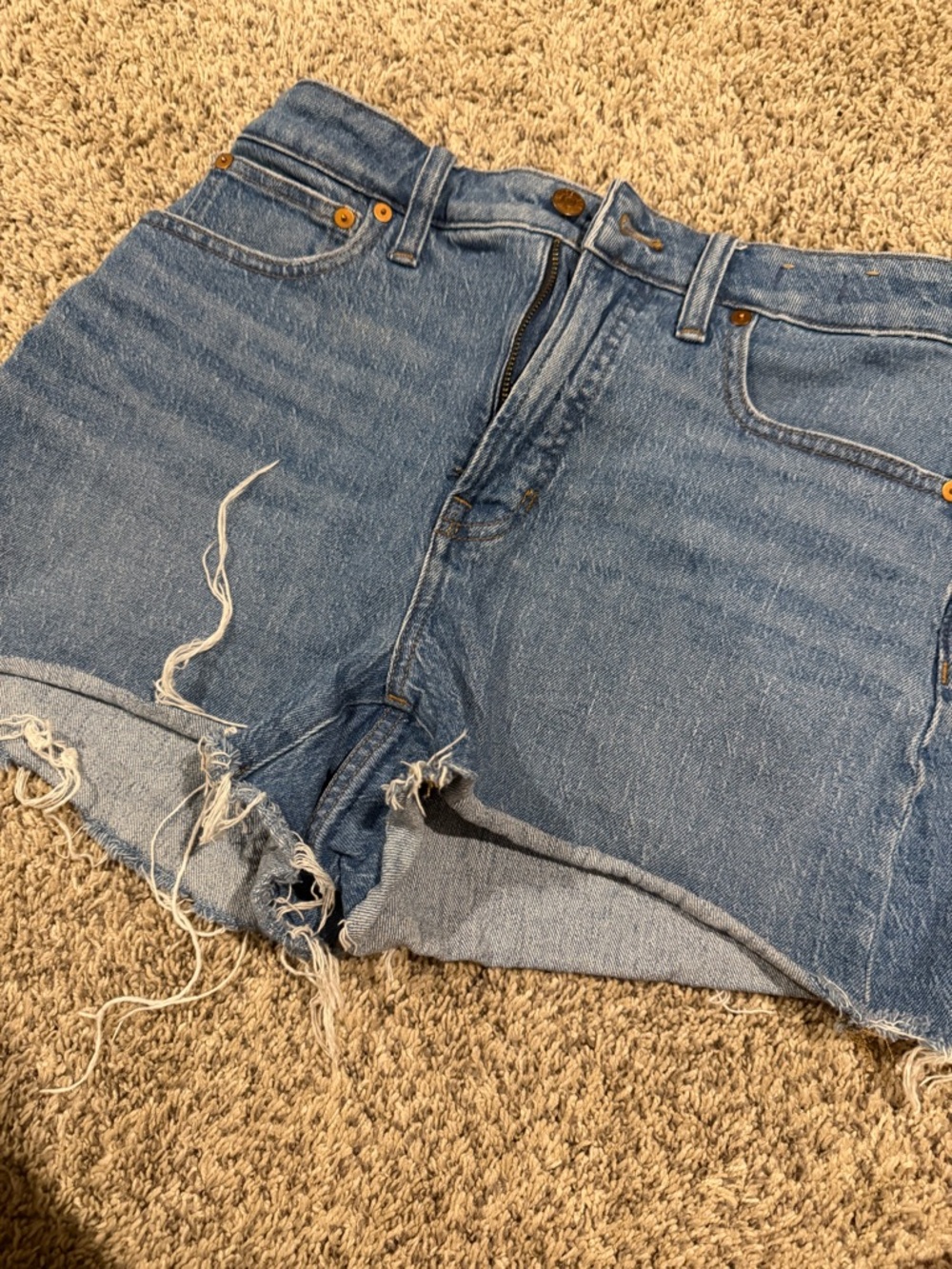 Madewell The Curvy Perfect Jean Shorts Size 27 Distressed Raw Hem Denim